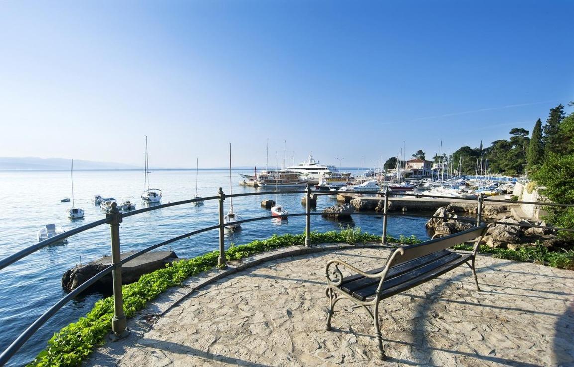 Apartment Petra Opatija Exterior photo